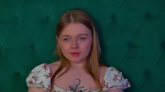 ElinaVale online show from April 30, 8:57 pm