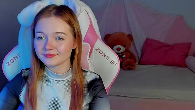 ElinaVale online show from March 25, 7:02 pm