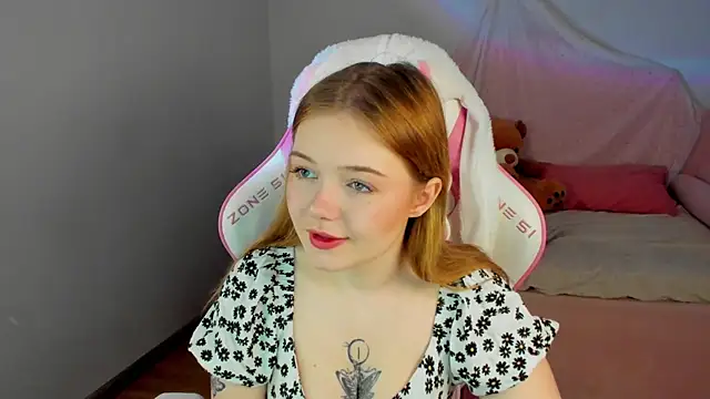 ElinaVale online show from May 15, 5:05 am