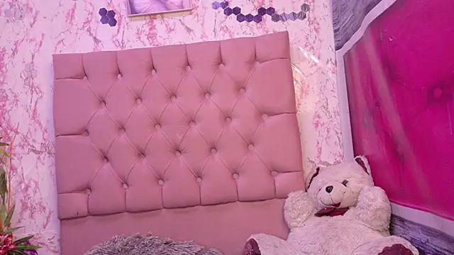 Candykss online show from May 2, 12:27 am