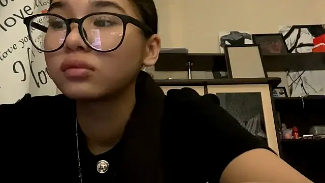 CatherineForbes online show from March 10, 12:53 pm