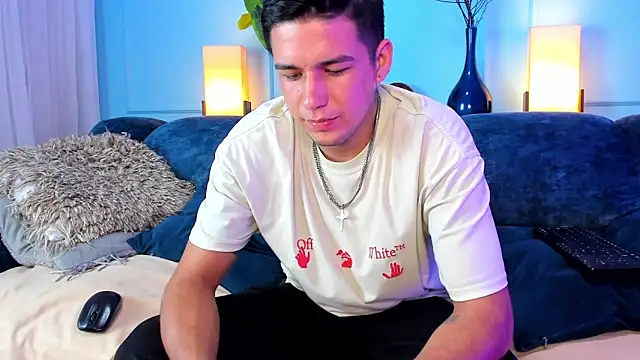 Jean Jagger online show from March 8, 2:09 pm