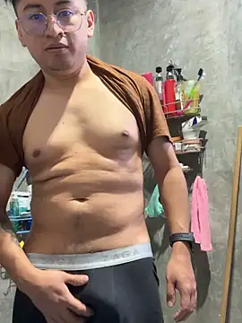 GoldenM95 online show from March 11, 7:08 pm