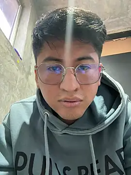 GoldenM95 online show from March 18, 7:59 pm