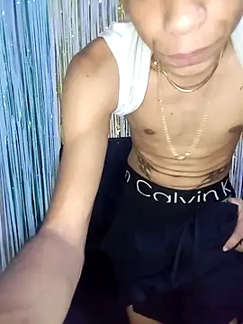 Elio2534 online show from March 6, 7:42 pm