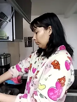 Ameliiiee online show from April 3, 8:26 pm