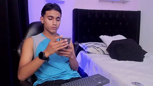 Morgan Bladee online show from April 2, 5:03 am