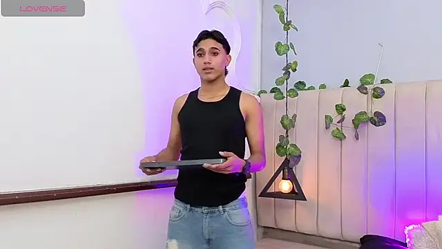 Morgan Bladee online show from March 30, 5:09 am