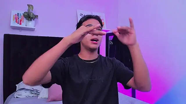 Morgan Bladee online show from April 22, 5:36 am