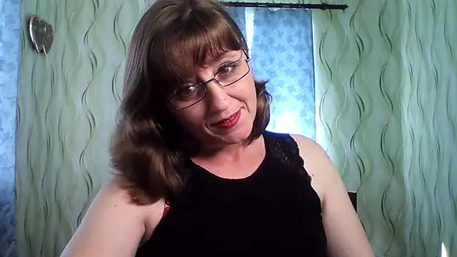 Alisaprice077 online show from July 17, 12:35 pm