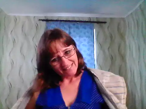 Alisaprice077 online show from March 31, 8:05 am