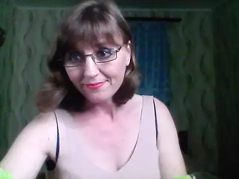 Alisaprice077 online show from May 31, 6:09 pm