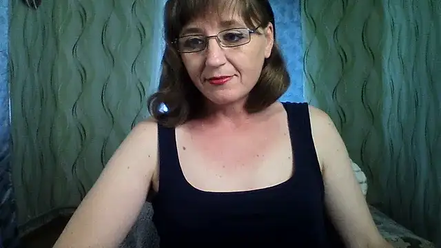 Alisaprice077 online show from June 16, 8:58 am