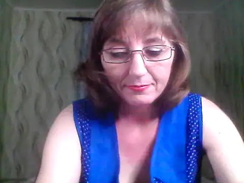 Alisaprice077 online show from May 19, 6:04 pm
