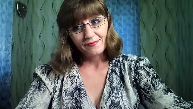 Alisaprice077 online show from August 7, 7:03 am