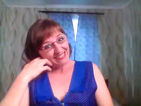 Alisaprice077 online show from May 9, 12:41 pm