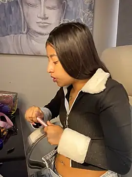 chanell pinkk online show from March 11, 1:16 pm