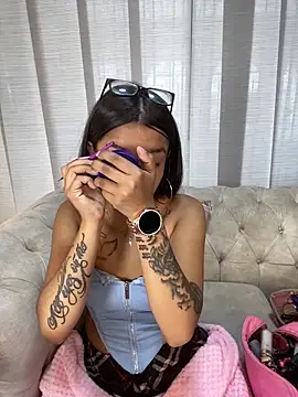 chanell pinkk online show from March 9, 1:58 pm