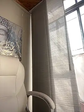 chanell pinkk online show from March 25, 1:54 pm