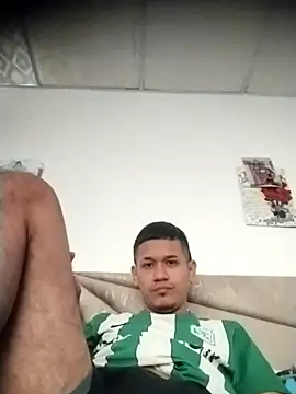 Snapshot of Paisa__Col77 chatting on March 31, 2:30 pm Paisa Col77 online show from March 31, 2:30 pm
