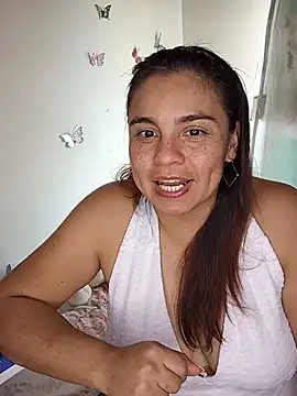 Snapshot of BettyBoo_w chatting on June 25, 9:09 pm BettyBoo w online show from June 25, 9:09 pm