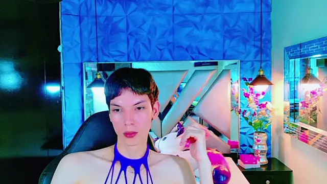 Stefany PiInk online show from May 10, 4:31 pm