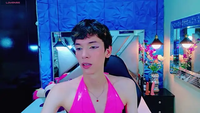 Stefany PiInk online show from May 22, 12:25 pm