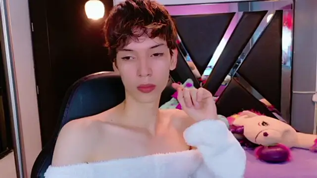 Stefany PiInk online show from June 10, 12:17 pm