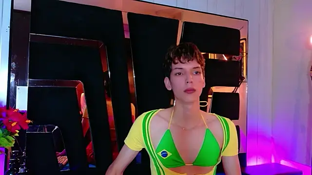 Stefany PiInk online show from May 13, 1:40 pm