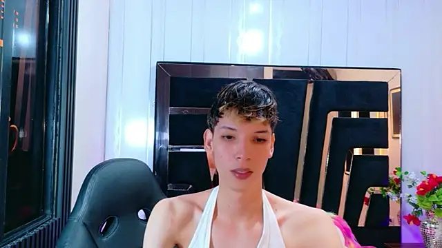 Stefany PiInk online show from March 23, 12:38 pm