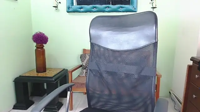 ChalonVera online show from June 3, 8:24 pm