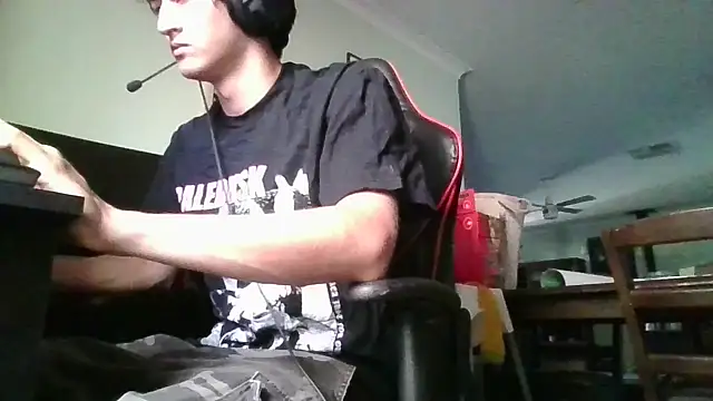 Sebastiansin229 online show from March 7, 12:17 am