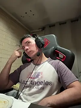 Cr1sXPorn online show from March 16, 1:57 am