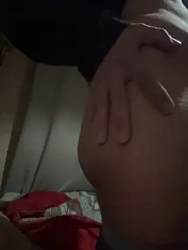 Snapshot of Cr1sXPorn chatting on June 17, 4:23 am Cr1sXPorn online show from June 17, 4:23 am