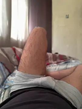 Cr1sXPorn online show from April 18, 4:20 pm