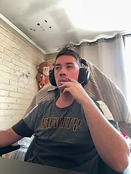 Cr1sXPorn online show from March 13, 3:50 pm