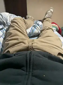 Snapshot of Cr1sXPorn chatting on July 8, 1:08 am Cr1sXPorn online show from July 8, 1:08 am