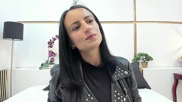 BrendaCantorel online show from March 19, 11:54 am