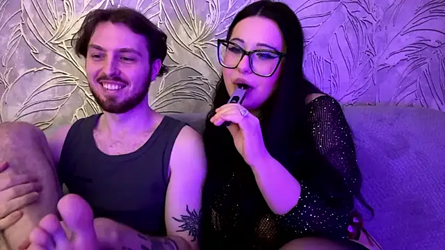 LunaWithAdrian online show from March 8, 1:11 am