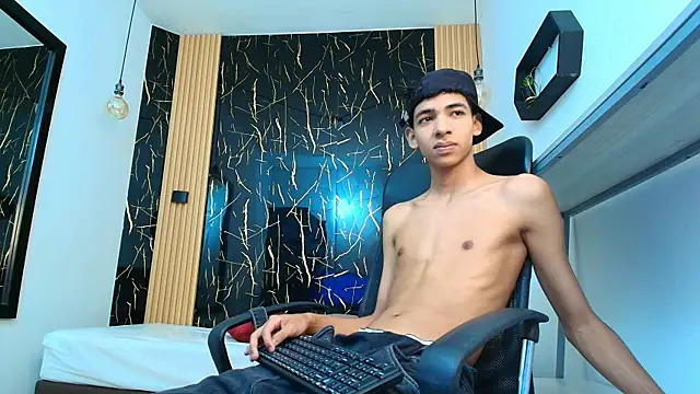 ValeriHot 1 online show from April 2, 3:57 am