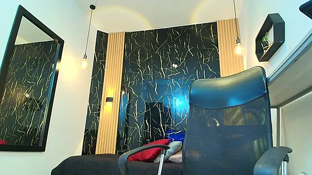 ValeriHot 1 online show from May 7, 3:11 am