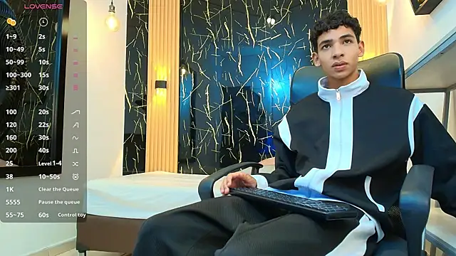 ValeriHot 1 online show from April 5, 3:02 am