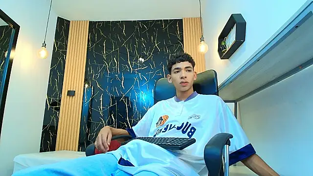 ValeriHot 1 online show from March 20, 3:07 am