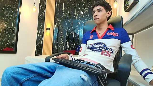 ValeriHot 1 online show from April 10, 2:40 am