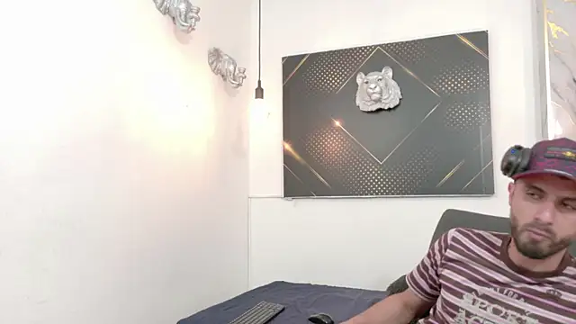 KingOfTemptation online show from May 20, 3:14 am