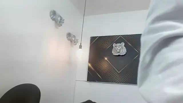 KingOfTemptation online show from April 12, 3:43 am