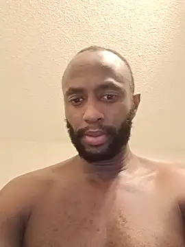 Snapshot of loveoverhate101 chatting on March 22, 11:28 pm loveoverhate101 online show from March 22, 11:28 pm