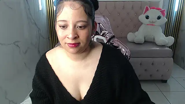 sara tellez s online show from March 12, 3:12 am