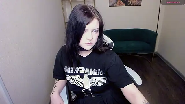 EsterTwilight online show from March 28, 3:57 pm