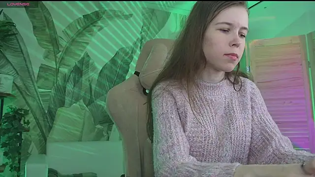 AriaGracen online show from April 2, 8:43 am